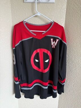 Marvel Deadpool Hockey Style Jersey – Red & Black – Adult M/L